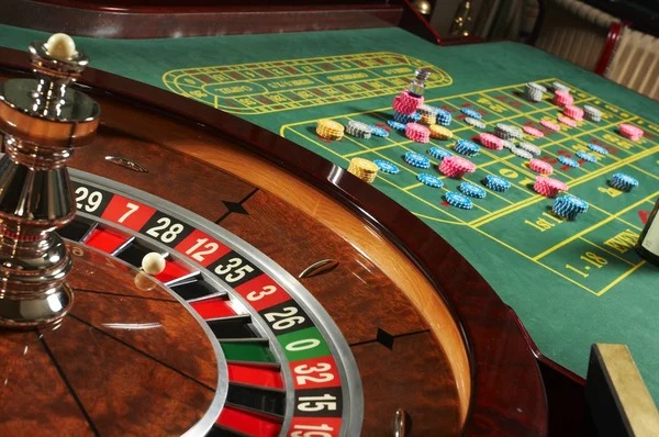 Mobile controls on naga toto naga toto Wolf Gold mobile interface and bet controls